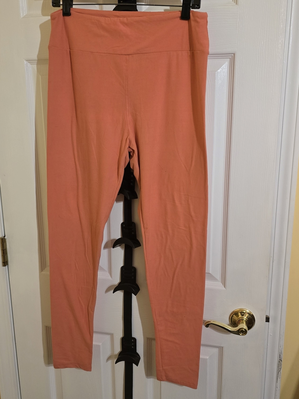 LuLaRoe Coral High-Waist Leggings